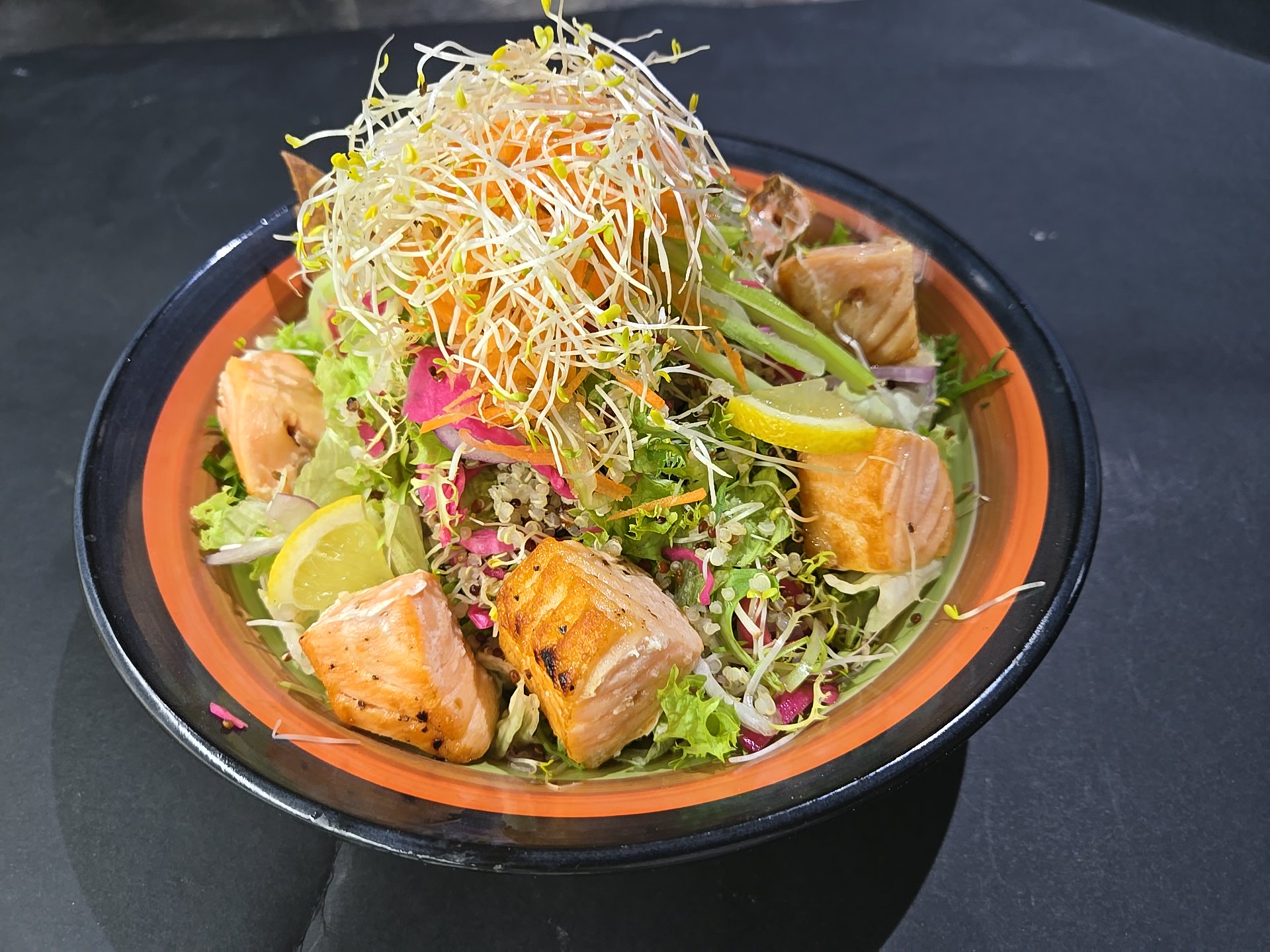 Green Salad with Salmon